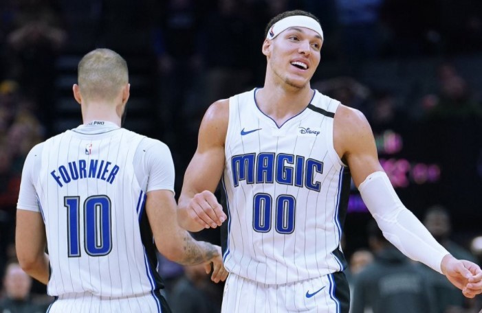 交易|交易達(dá)成！國王3換1出湖人簽獲10+5悍將，納什發(fā)聲，籃網(wǎng)撿到寶了