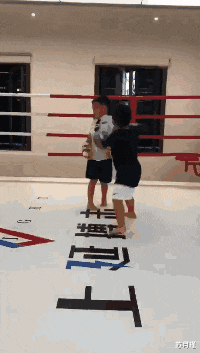 苏月瑾 “我说为什么最近朋友圈好多人都发这条说说，原来背后是有这样的一层含义，看了好几遍才终于搞懂了”