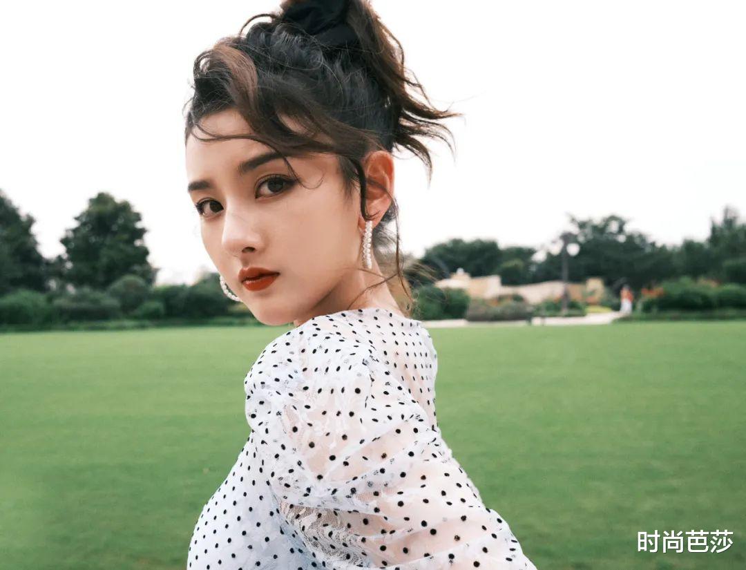 刘海|长成她这样，才敢叫“美人天花板”吧？