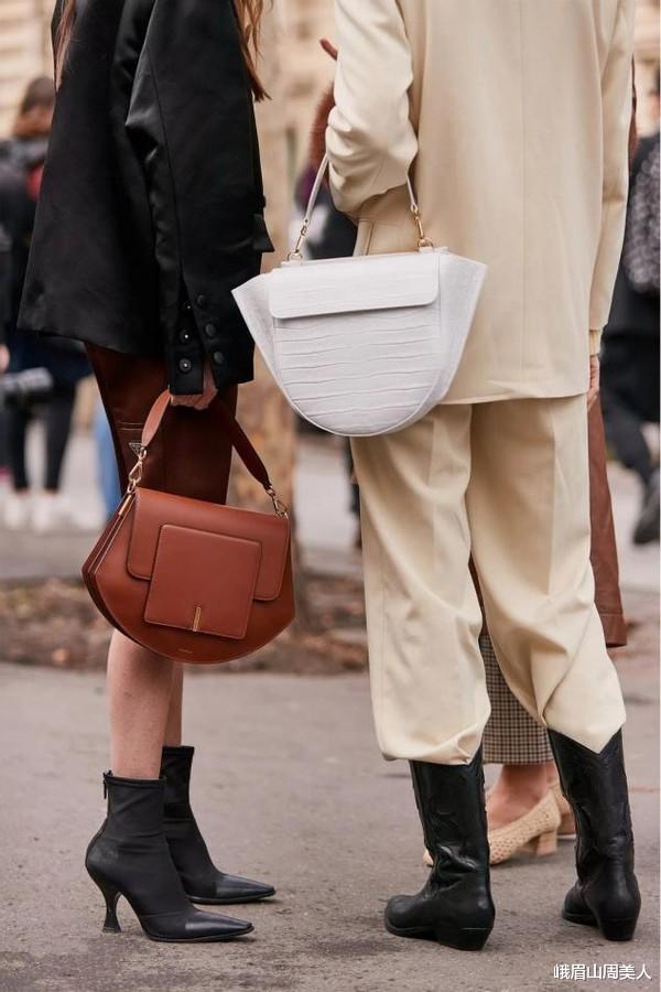 口红|真正优雅的女人，出门包里会带有这5样东西，少一样都不“精致”