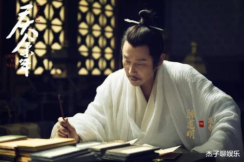 陈道明|庆余年：原著当中是这么说的，庆帝为何老对着一件铠甲射箭呢？