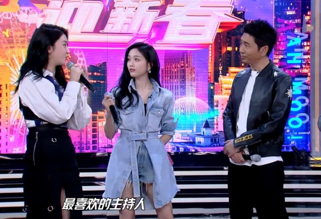 吴宣仪|吴宣仪多喜欢挨着王一博？特意找机会绕到他身边，却被大张伟坏了好事！