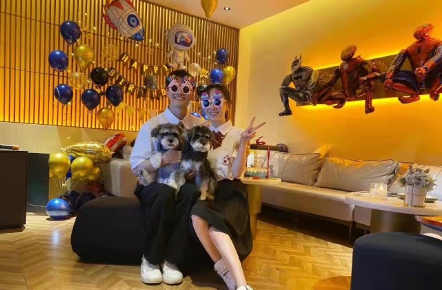 |小五成功求婚张檬：终于等到你说我愿意，张檬感动到眼睛都哭红了