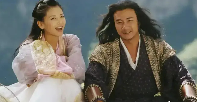 王菲|1996年天龙八部角色片酬 2千万，主题曲1千万，王菲一分不收白唱