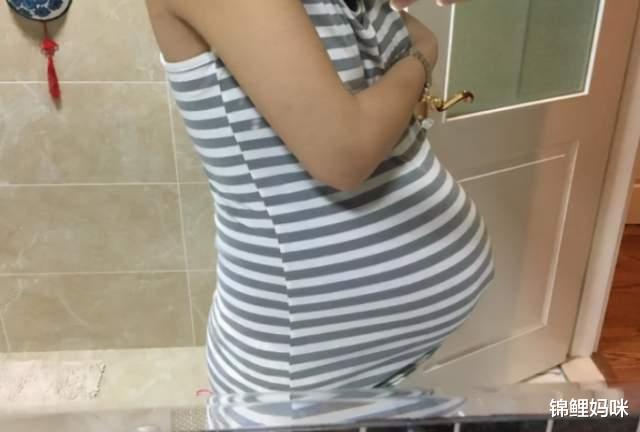 锦鲤妈咪|准妈妈“抠肚脐”，胎宝出生后总是肚子痛？真正的影响有3点