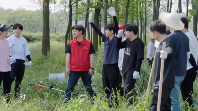 向往5|刘晓邑成《向往5》收官最大惊喜,返场两次,两次解决蘑菇屋难题