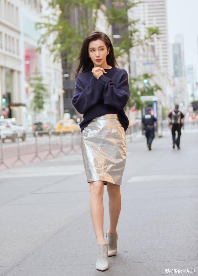 时尚搭配师瓜瓜|被李冰冰惊艳了，挑战爆炸头拍古典大片，“电影脸”自带高级感