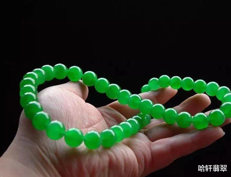 翡翠|如何准确地认识和判断翡翠的色?