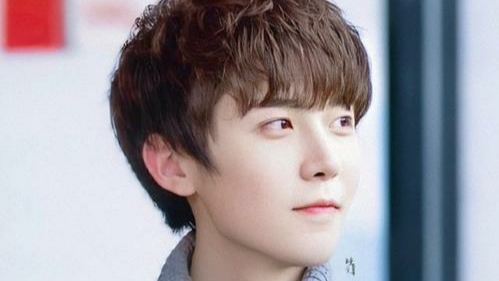 哈利·波特|同是小鲜肉，而他的资源更佳，这差距是时间问题？