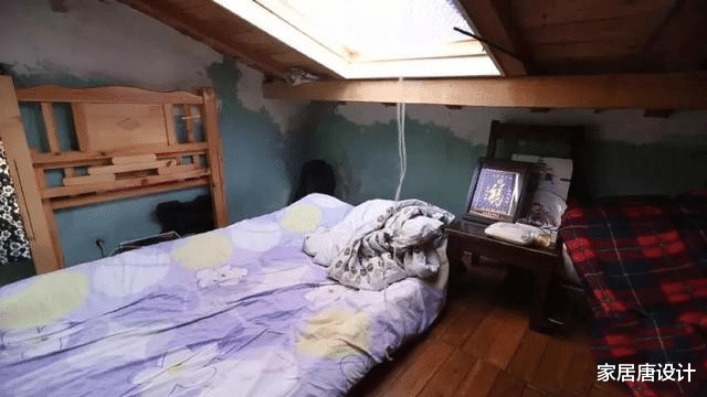 四口之家住在11平的空间,走路都能碰到人,这种房该怎么居住?