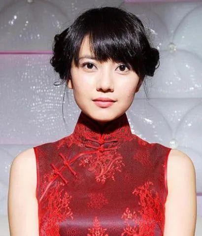 舒淇|晴格格塌鼻梁，嫦娥脸方，这10位女星不整容也好看
