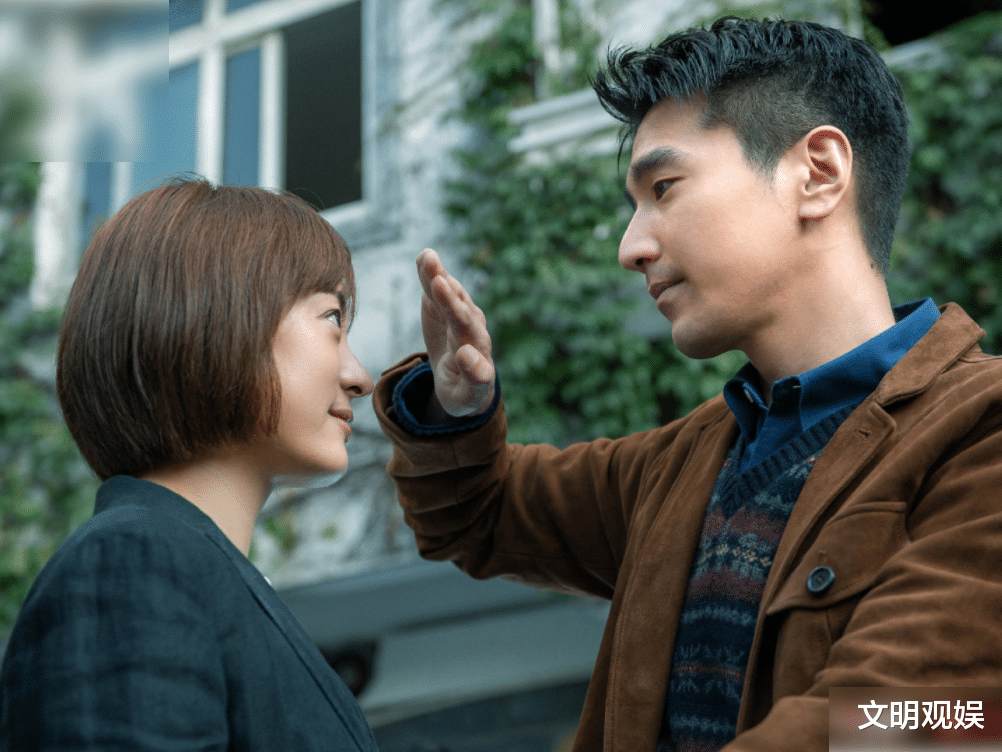 赵又廷|赵又廷采访大爆料，称关晓彤有个哥哥梦，梦想在戏里被帅哥围绕