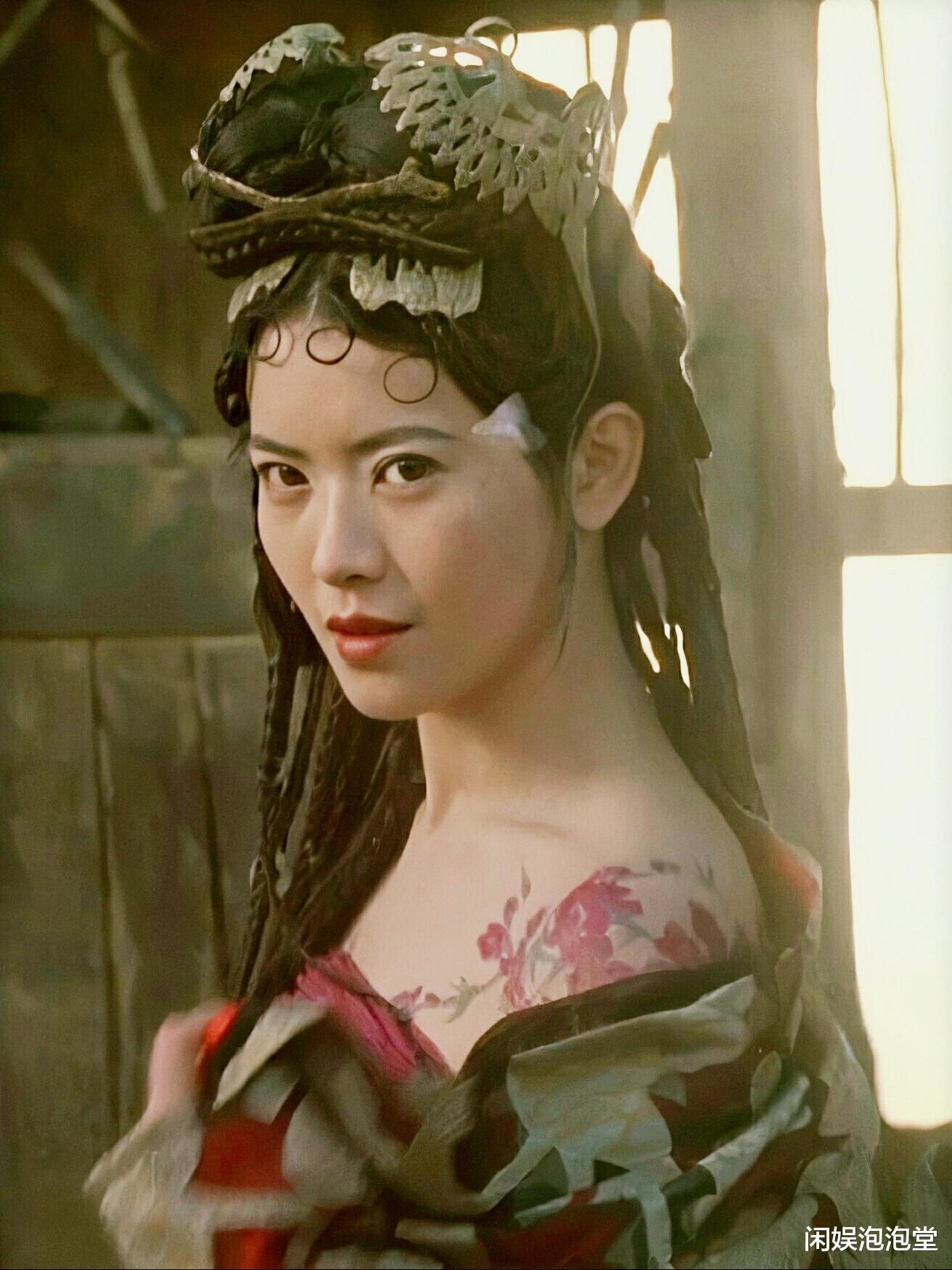 狄莺|脚踹蓝洁瑛，讽刺小S怒骂吴宗宪，狄莺如何把儿子“宠”进牢房？