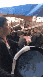 萌萌萌说|“网上遇到一个外国妹子，你们觉得我能拿下她吗？”两只手不够吧