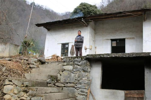 王海峰 2002年河南命案：为报杀父之仇，男子赶路千里将村霸一家五口灭门