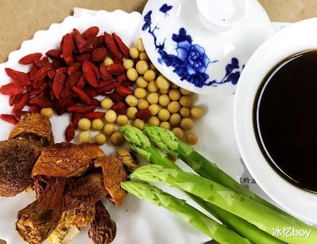 肝脏|脑梗有什么征兆？平时多注意观察身上3个地方，或能提前发现端倪