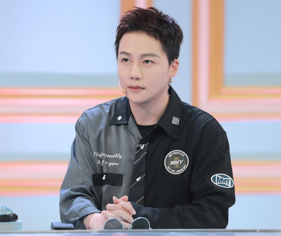 王思聪|王思聪: 谁给我拜年, 我就给他发666红包, 刘维: 骗子, 就给发66