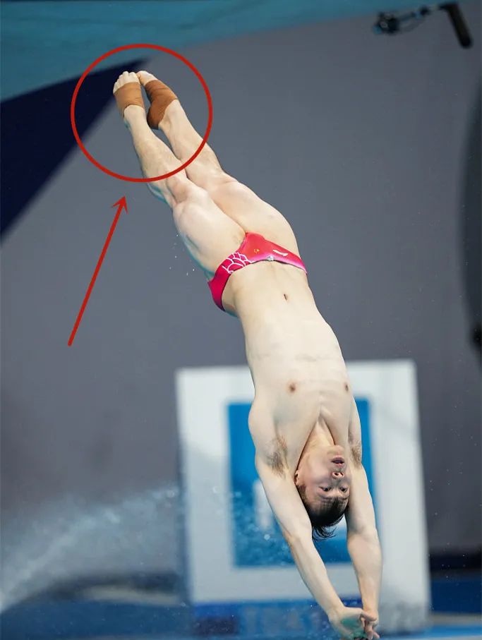 OK妈谈育儿|泪目,奥运冠军泳池边一个拥抱的背后……