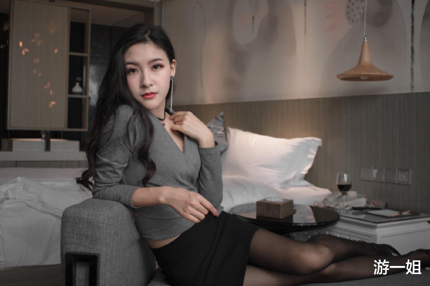 游一姐 已婚少妇口述：老公出差我出轨 和领导在一起的感觉太美妙