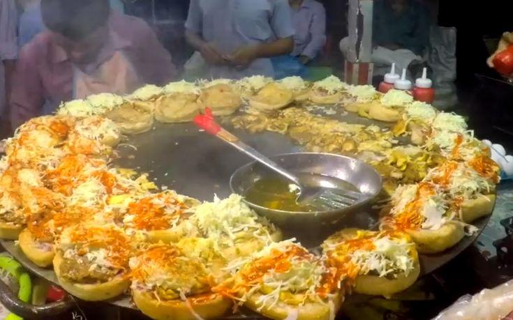 生活乐趣与享受 巴基斯坦人心爱的“穷人汉堡”