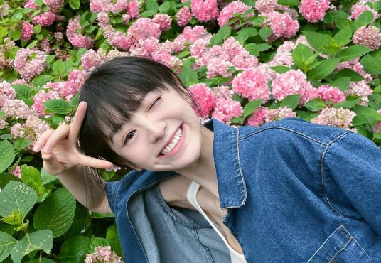 眼霜 即将停产的“国货”眼霜,却是甜妹最爱,田曦薇:星星眼全靠它