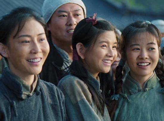 林思意|林思意放下偶像包袱，在《功勋》里素颜出镜，这一步走得太好了