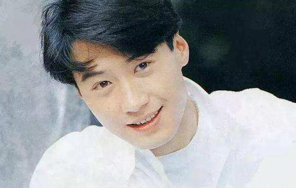 四大天王|黎明是四大天王中最次的?当年摘下面具那一刻,颜值气质是模仿不出来的