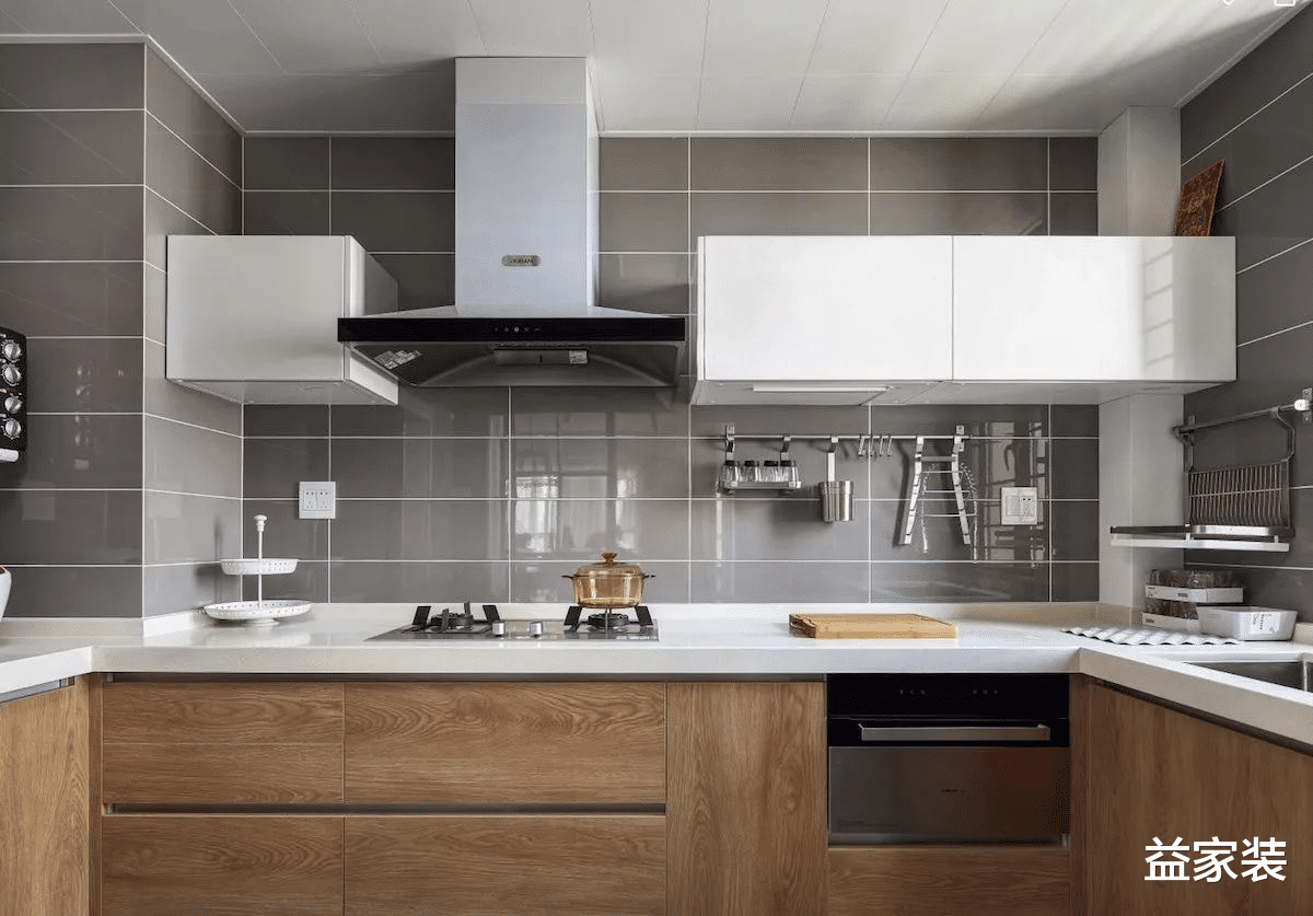 家中装修时,不要只看重美观,要为长远考虑,实用更重要