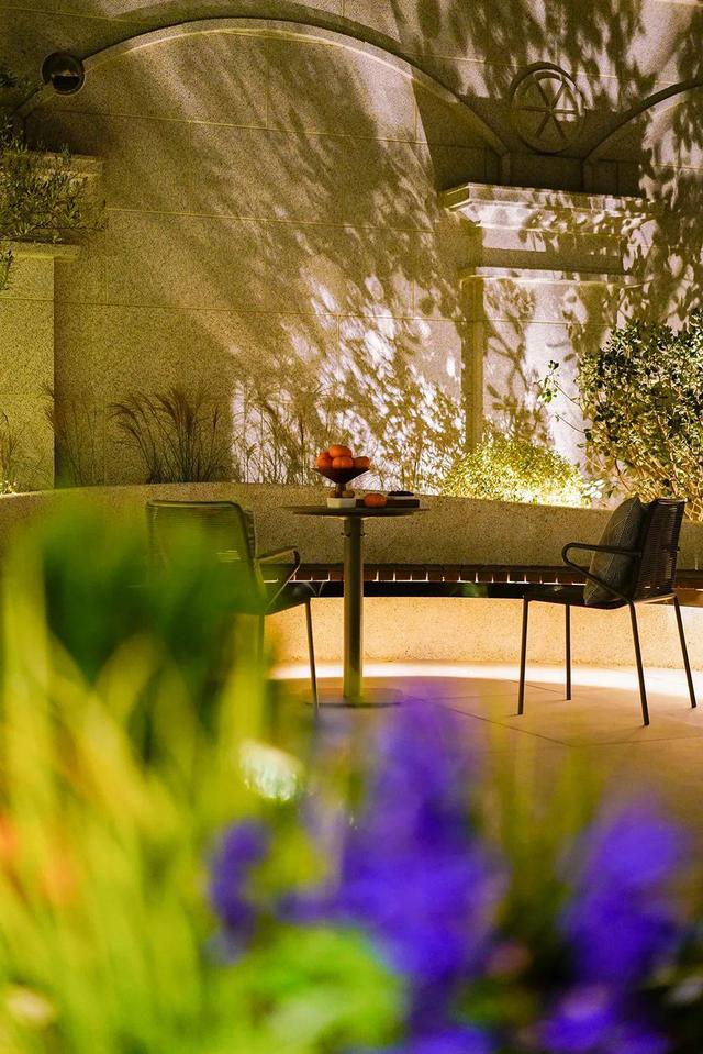 庭院设计：60㎡现代庭院花园设计，带你体验一番花园的简约之美