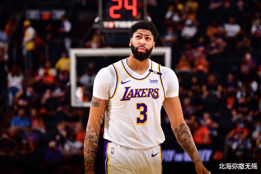 湖人队|湖人计划曝光！弃用三人+重用一老将！詹皇摊牌了，太阳你要惨了