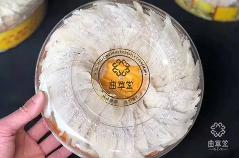 曲草堂滋补养生旗舰店 春养阳，秋养阴，秋季食用燕窝的最佳吃法