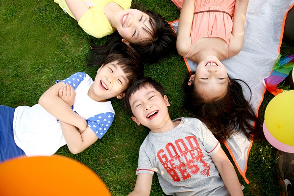 两口育儿|在暑假,聪明的家长会这样做,既培养孩子好习惯,又促进亲子感情