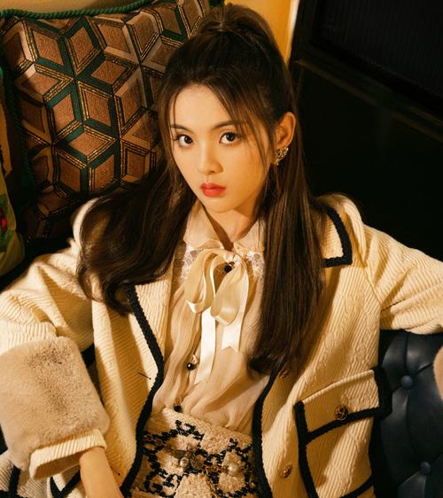 杨超越|杨超越写真集