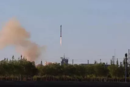 育儿常识大百科|惊天一射，中国震撼全球，“全球首颗”将美欧卫星抛在身后！