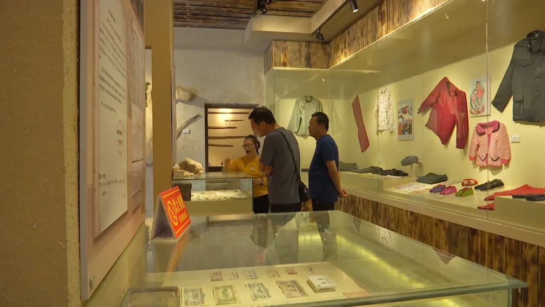 瓜州县融媒体中心 瓜州县西湖镇：打造蜜瓜强镇建设生态西湖