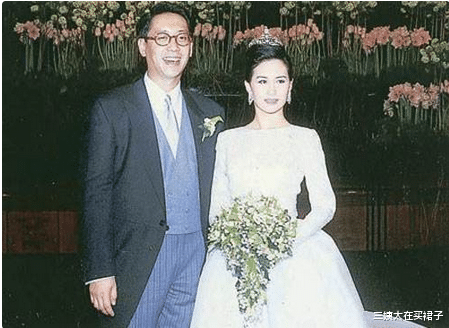 赌王|赌王去世，李嘉欣为何大闹葬礼？曾被赌王骂：那个讨人厌的女人