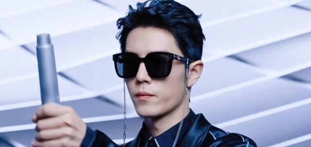 福原爱|肖战“227”后第一个全新品牌代言官宣，从斐乐到陌森，娱乐是个圈