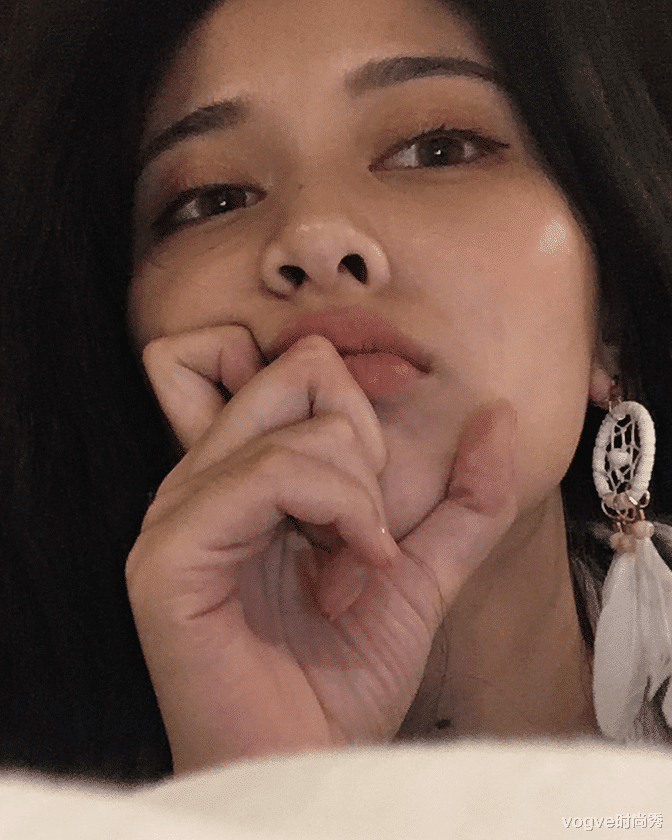 明星素颜|心动的信号4：看到洪成成和孔汝淳素颜照，谁是素颜女神一目了然