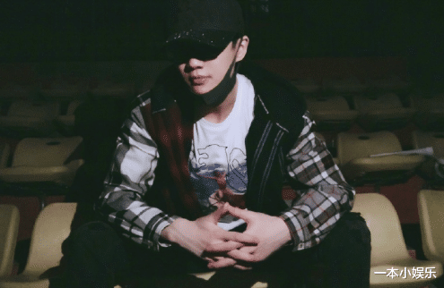 许嵩|他拒绝《我是歌手》三次邀约，坦言输赢无所谓，就是没兴趣进贵圈