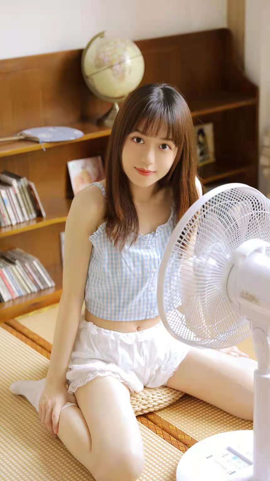 童谣乐乐|45岁的日本美女老板,天天堵我家门,非让我做她的“干儿子”!