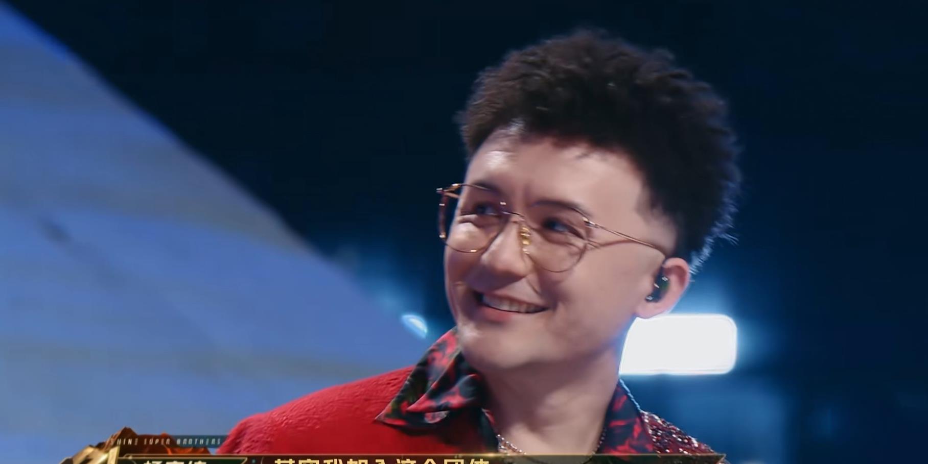 工作室|《追光吧！》节目赛程过半，四人被淘汰，还有一人选择退赛