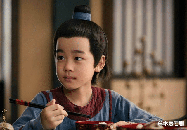 秦小冲|在《斛珠夫人》中仅出现30分钟，却惊艳四座，13岁的她有何魔力？