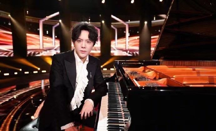 言承旭|《披哥》用“体面”将他复活，他却用作死宣告了“一代王子”的最终落幕