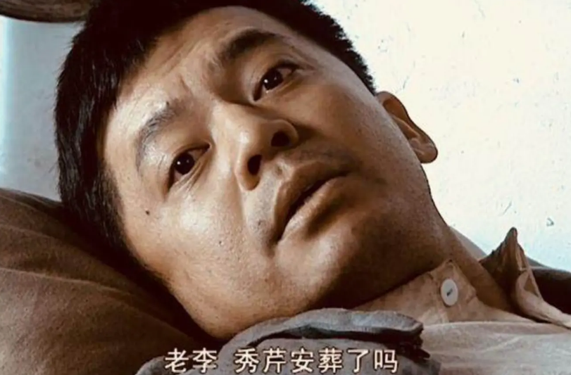 亮剑|国家一级演员何政军，隐藏28年的妻子是她？难怪一直零绯闻