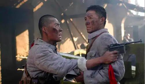 李云龙|《亮剑》主人公原型不只王近山，还有这几位战将，怪不得看着带劲