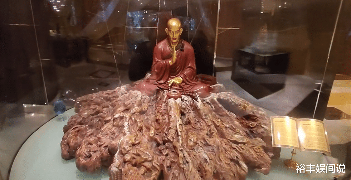 医生|何鸿燊收藏品曝光，康熙宝座，猛犸象象牙化石，每一样都价值连城