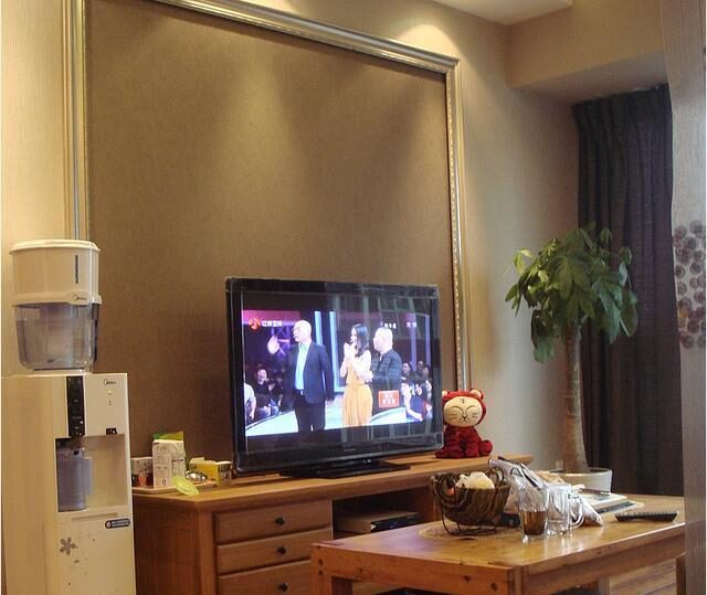 媳妇花5万定制几十个柜子，连沙发墙都不放过，这效果猜你没见过