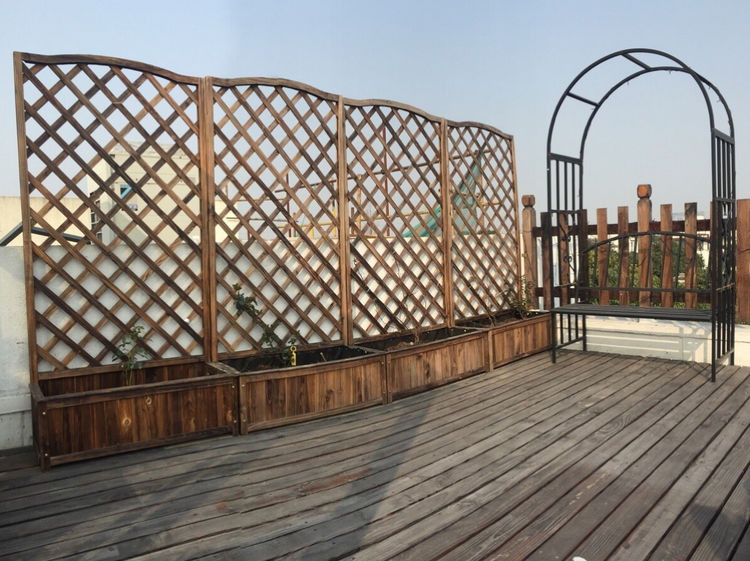 花一年多时间，改造16㎡屋顶露台，荒废屋顶变身“空中小花园”