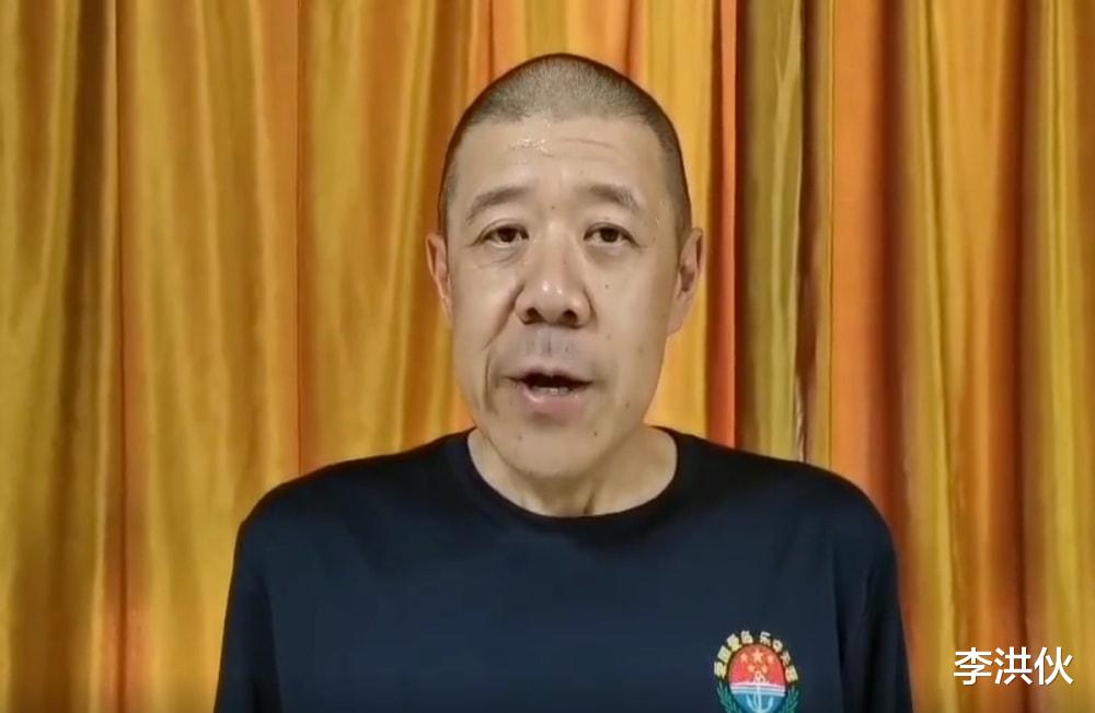 倪妮|“许大马棒”秦卫东近照，一改影视剧里的魁梧模样，瘦到皮包骨头