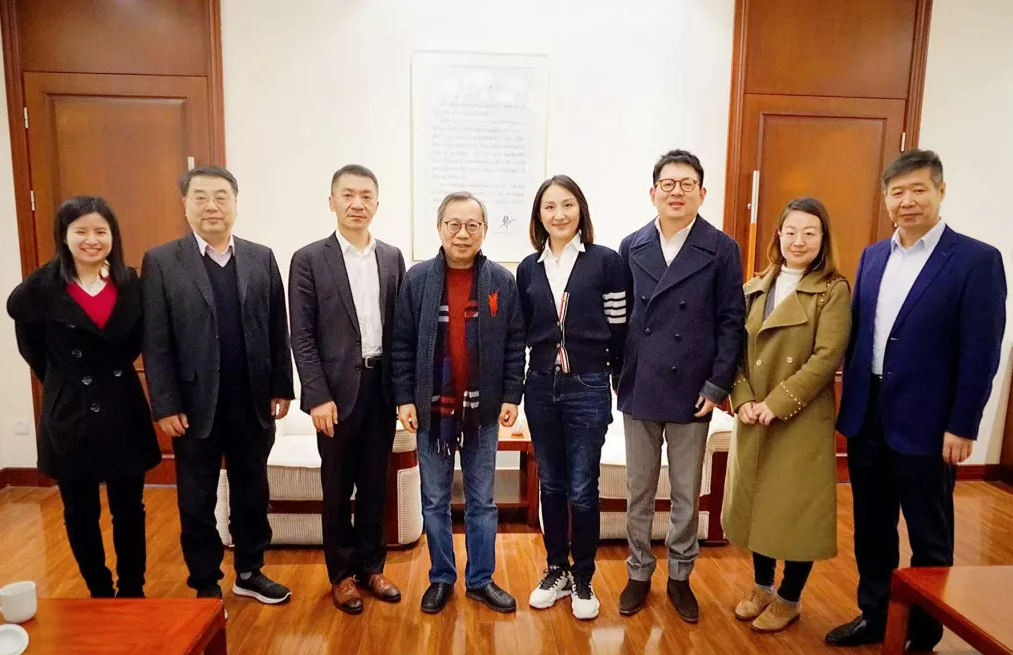 周迅|郑惠强会见上海笑果文化传媒有限公司创始人张瑛婕